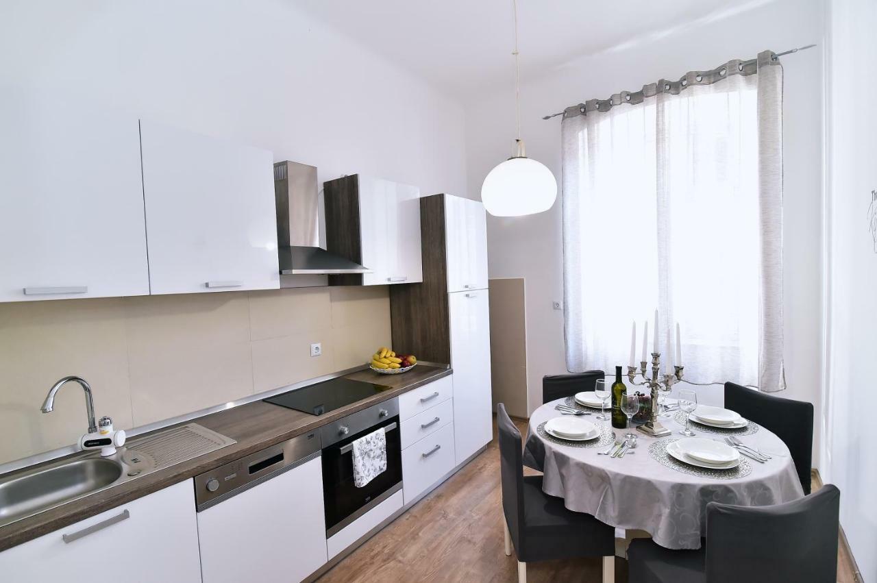 Ferienwohnung Donatella Rijeka Exterior foto